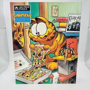 Vintage Garfield 200 piece jigsaw puzzle Golden 4860 Factory Sealed 1978. Rare!
